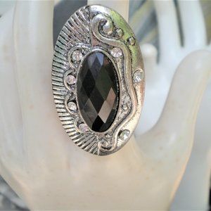 Vintage Antiqued Silver-tone Statement Ring w/Black Stone & Rhinestones OS